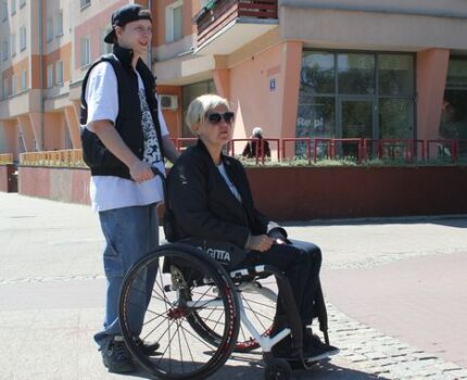 Asystenci osób niepełnosprawnych znowu ruszą w teren